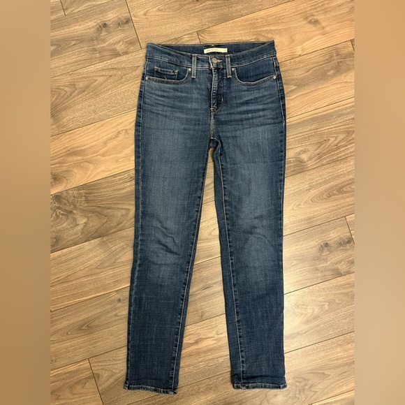 Levi’s 312 Straight Slim Jeans - Picture 7 of 7